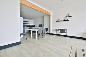 Kings Building- 2 Bed & Bathroom Flats