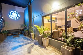 653 Hotel