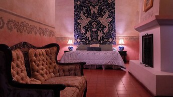 La Mansión Hotel
