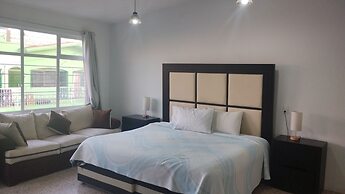 PROVENZA HOTEL & SUITES