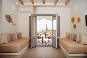 Anais Of Naxos