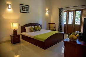 Coco Villa Peach Tree