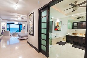 Serene 4 Bedroom Condo