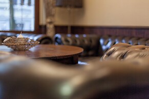Union Hotel by TM