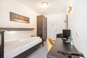 Union Hotel by TM