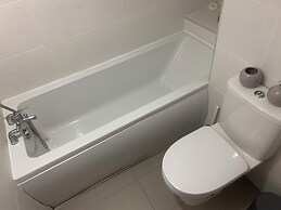 HU1 Triplex City Centre Gem sleeps 6 H7