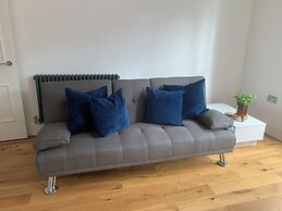 HU1 Triplex City Centre Gem sleeps 6 H7
