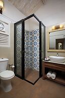 Larisa Resort, Morjim