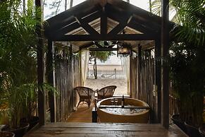 Larisa Resort, Morjim