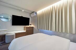 Anook Hotel Busan Nampo