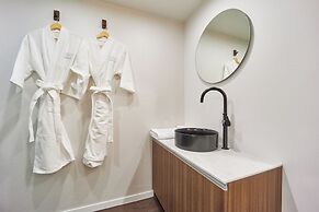 Anook Hotel Busan Nampo