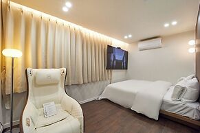 Anook Hotel Busan Nampo
