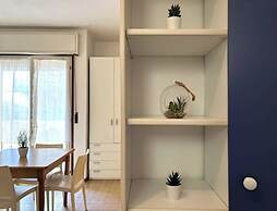 Nice Studio With Side sea View