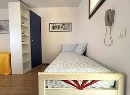 Nice Studio With Side sea View