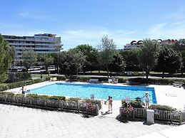 Modern Lovely Studio With Swimming Pool by Beahost Rentals