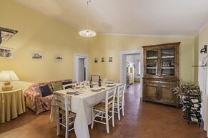 Orcia Panoramic View With Pool