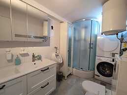Marijano Dvosobni Apartman s Vrtom
