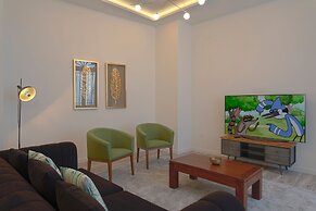 Fresh Velazquez Apartments