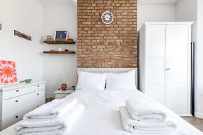 Chic and Cheerful Flat in Willesden Green
