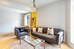 Modern Brentford Flat