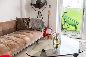 Gorgeous Wembley Flat