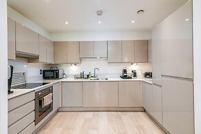Gorgeous Wembley Flat