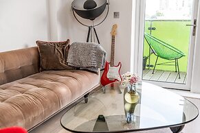 Gorgeous Wembley Flat