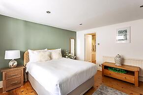 Cottage Style Three Bedroom House