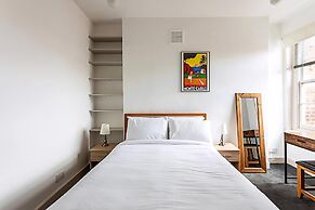 Contemporary Open Plan Penthouse