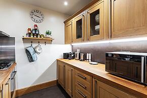 Fulham Serenity: Your Charming 2-bed Retreat