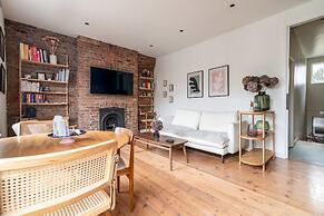 Modern North London Apartment
