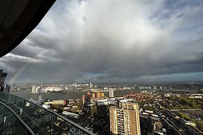 The Panoramic Urban Oasis