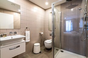 Trendy Kings Cross Flat