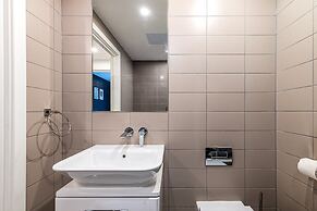 Trendy Kings Cross Flat
