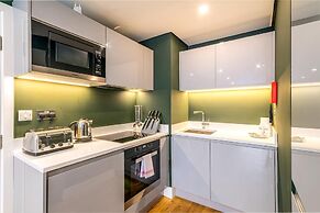Trendy Kings Cross Flat