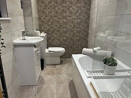 HU1 Hull City Centre Modern Apartment H9