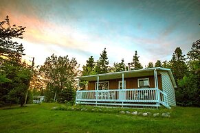 Sea Breeze Cottages And Motel