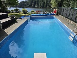 Luxury ocean dock pool villa