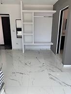 D LUXURY HOTEL BAKALAR
