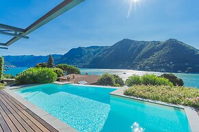 Villa Infinity in Como
