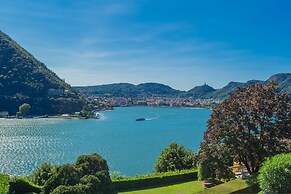Villa Infinity in Como