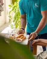 Kamadhoo Inn