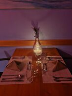 Kamadhoo Inn