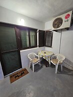 Inviting 1-bed Apartment in Komiža