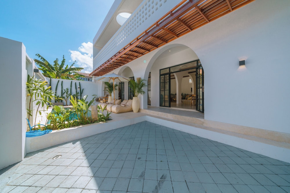 Villa Eliad - 3 Bedroom Villa in Berawa