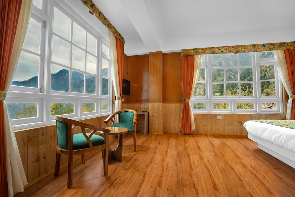 Summit Gangchen Hotel