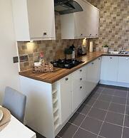 City Centre 1 Bed Sleeps 4 H5