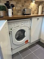 City Centre 1 Bed Sleeps 4 H5