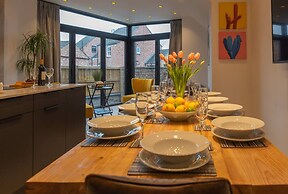 Escape 2 Unwind At The Parade Accommodates 10