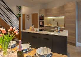 Escape 2 Unwind At The Parade Accommodates 10
